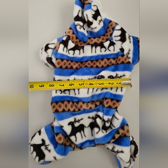 6 Sweater Coat Clothes For MEDIUM  Dog 12/14 Pound Warm Clothing Good CONDITION - Picture 12 of 16